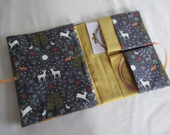 Estuche para agujas de tejer intercambiables con diseño de bosque