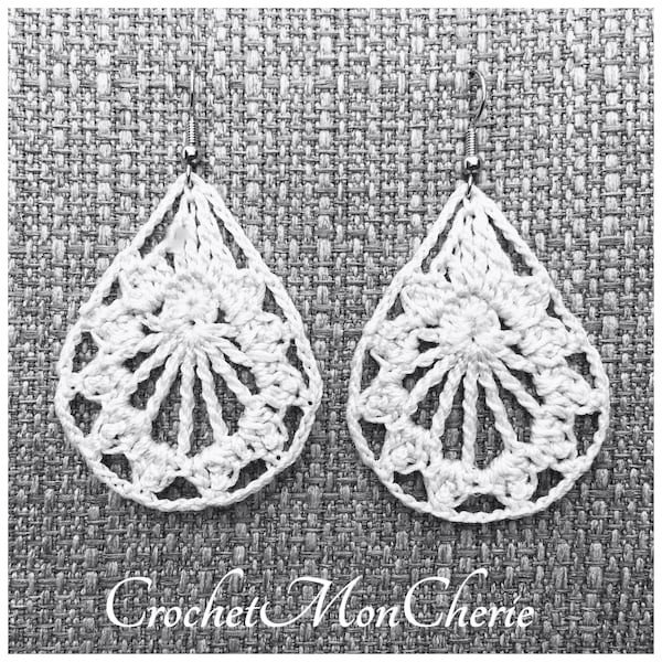 Instant Download Crochet Earring Pattern : Encased Ruffle Drop Earrings - PDF