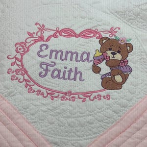 Personalized Baby Quilt Blanket, Embroidered Quilt, Keepsake Quilted Baby Blanket, Personalized Baby Gift, heirloom quilted blanket