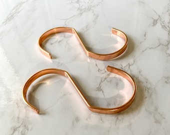 Copper "S" hooks/Wedding Sign Hooks/Welcome Sign Hooks/Set of 2 Hooks/ Hanging Hooks/Hooks for Seating Chart/Hooks for copper stand/