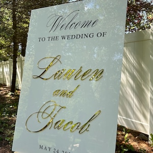 White Acrylic Welcome Sign / A2, A1, A0 / Wedding Acrylic Chart / Acrylic Sign / Wedding Welcome / Acrylic sign / Gold mirror acrylic