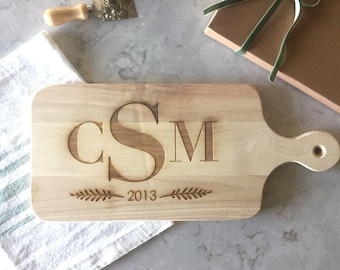 Charcuterie Board, Personalized Serving Board with Handle, Monogrammed Personalized Cheese Board Engagement Gift Bridal Shower Gift Newlywed