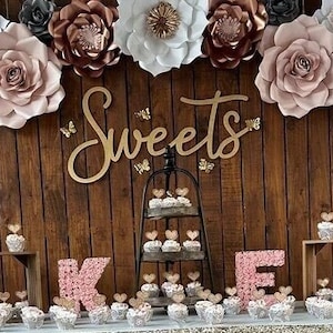 Sweets Sign // Wood Wedding Decor / Wedding Signs / Wedding Decor / Wedding Signage / Dessert Sign / Dessert table sign / Party Sign