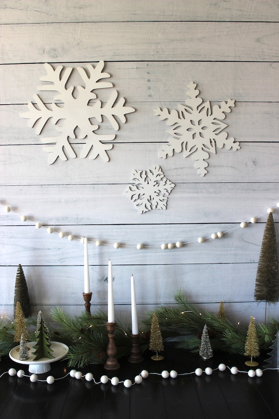 Segni di fiocco di neve, fiocchi di neve in legno, fiocco di neve acrilico,  decorazioni natalizie, decorazioni natalizie, feste con fiocchi di neve,  attaccapanni, decorazioni per la casa, decorazioni invernali 
