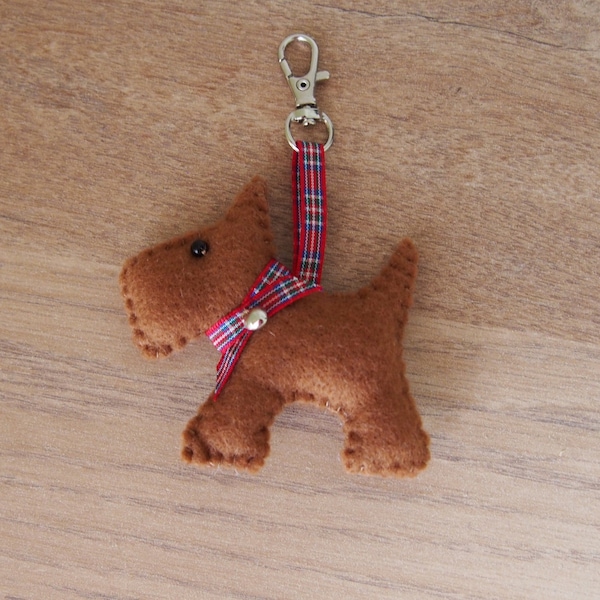 Scottie dog bag charm, Scottish terrier bag charm, felt dog decoration, dog lovers gift, Christmas gift, Mother's day gift, dog keyring