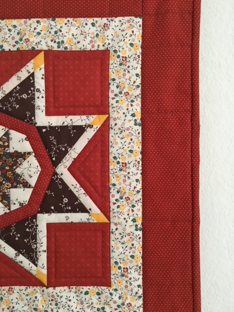 Quilted Wall Hanging, Wall Quilt, Panel Quilt, Table Topper Quilt, Star