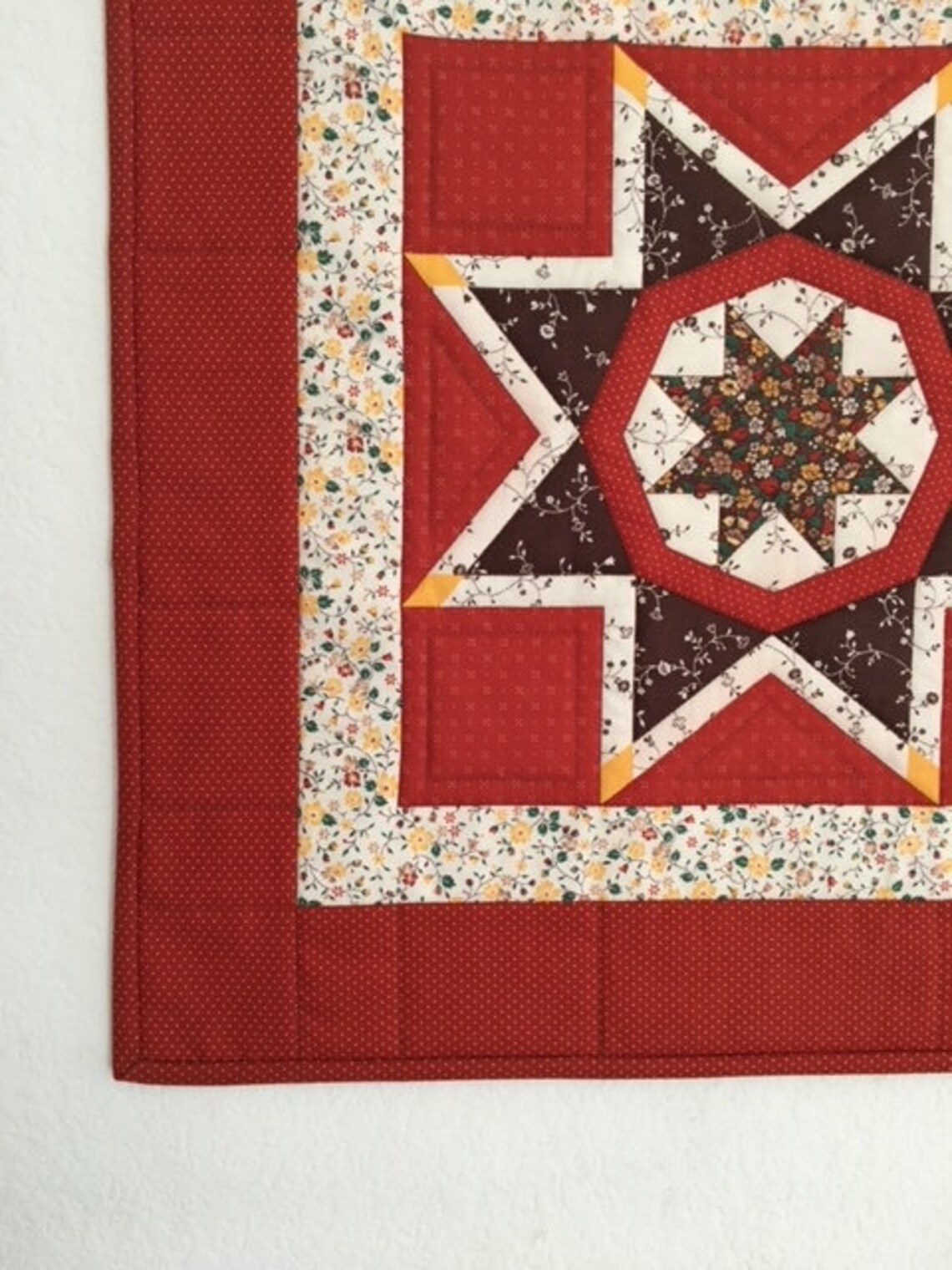 Quilted Wall Hanging, Wall Quilt, Panel Quilt, Table Topper Quilt, Star