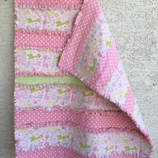 Rag quilt, Flannel rag quilt, Baby girl quilt, Baby rag quilt, Homemade baby quilt, pink quilt, Handmade rag quilt, Rag quilt for sale