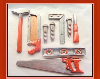 Chocolate Tool Set/Carpenter Gift/Edible Tools/Cake Topper Tools/Saw/Screws/Hammer/Screwdriver/Spirit Level/Husband/Boyfriend/Dad/Son/Man