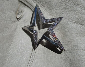 Vintage Thierry Mugler silver pendant * hanger * pendentif