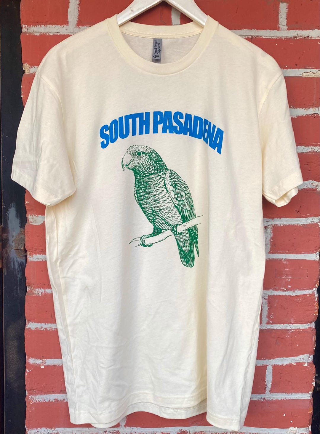 South Pasadena Parrot Screen Printed Creme T Shirt Men's and