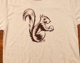 Camiseta con serigrafía de ardilla: Gildan Soft Style en color tostado