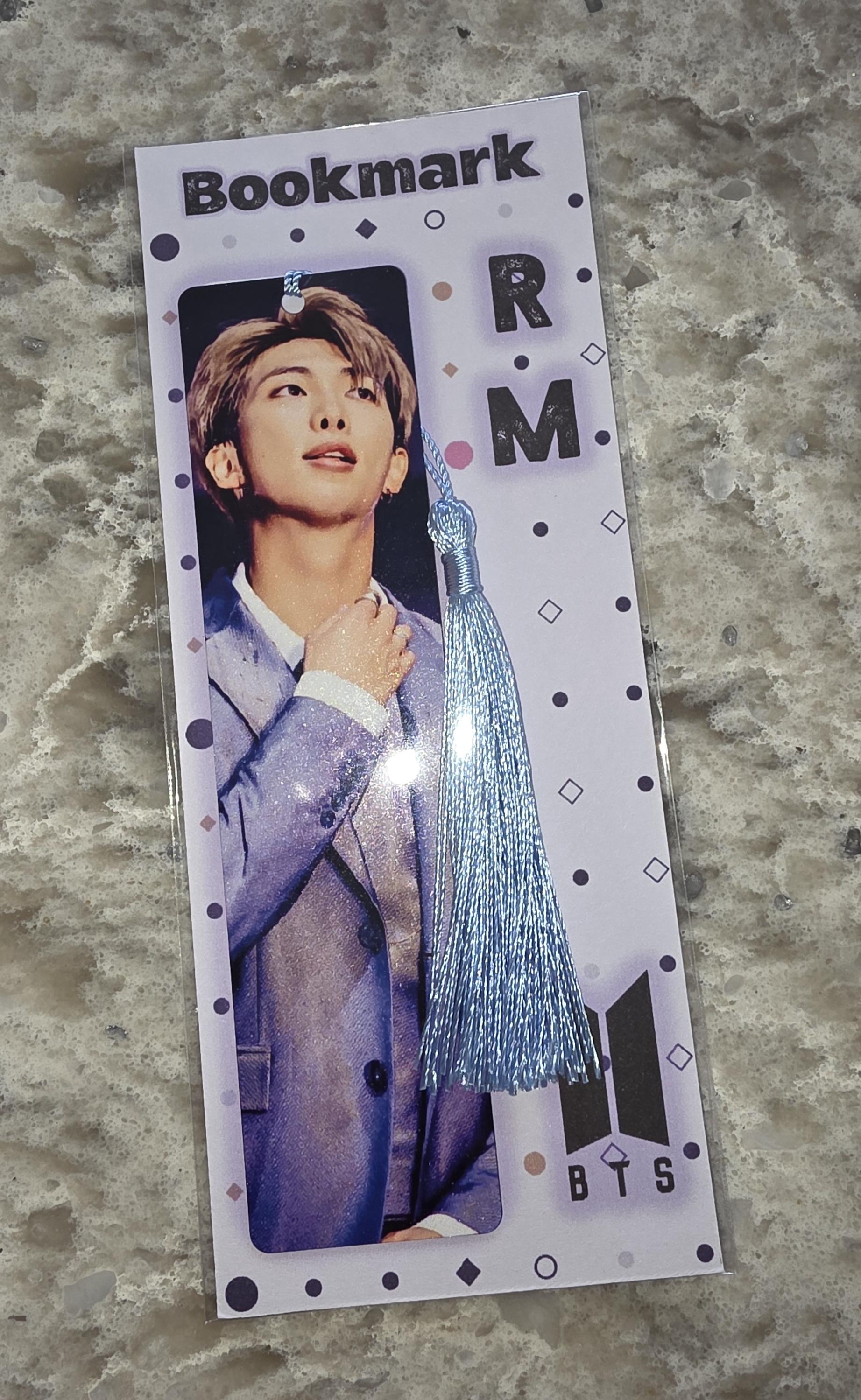 BTS ジョングク メタルブックマーク② Metal Bookmark Set 2 - Etsy