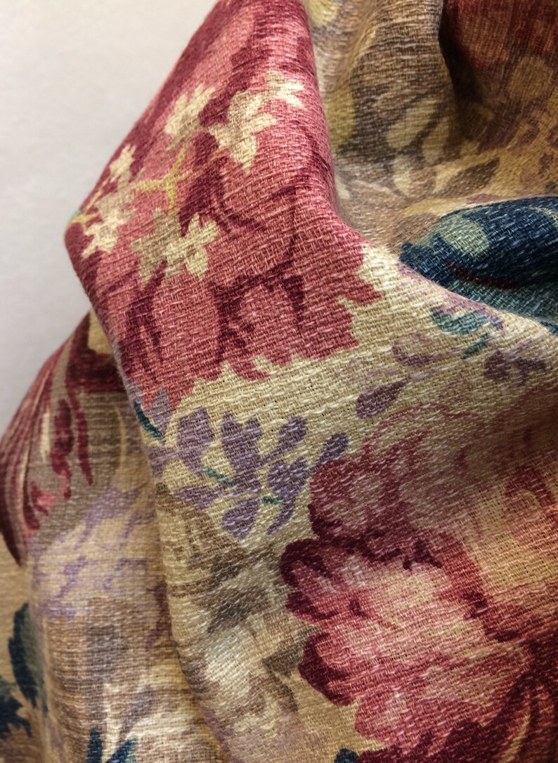 Antique Style Floral Pillow Craft Fabric Cotton Bark Cloth Curtain Cushion Design Reference Material