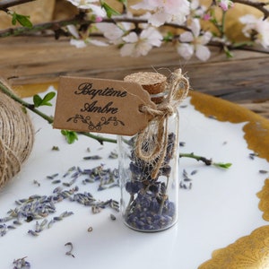 Personalized lavender dried flower vial - personalized wedding guest gift - personalized baptism guest gift - guest details