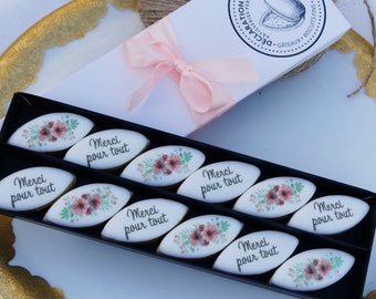 Coffret Cadeau personnalisé - Calissons d'Aix-en-Provence personnalisés - Cadeau personnalisé anniversaire, annonce grossesse, baby-shower..