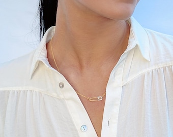 Vergulde veiligheidsspeldketting: fijne ketting met kubische zirkonia