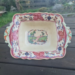 Plato para servir John Steventon Royal Venton Ware Burslem &quot;Orlando&quot;, c.1920