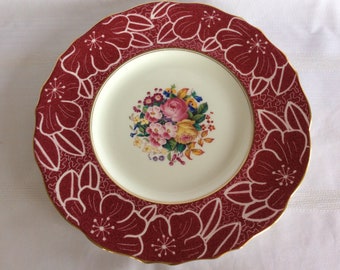 Vintage Cauldon china floral pattern dinner plate 9662