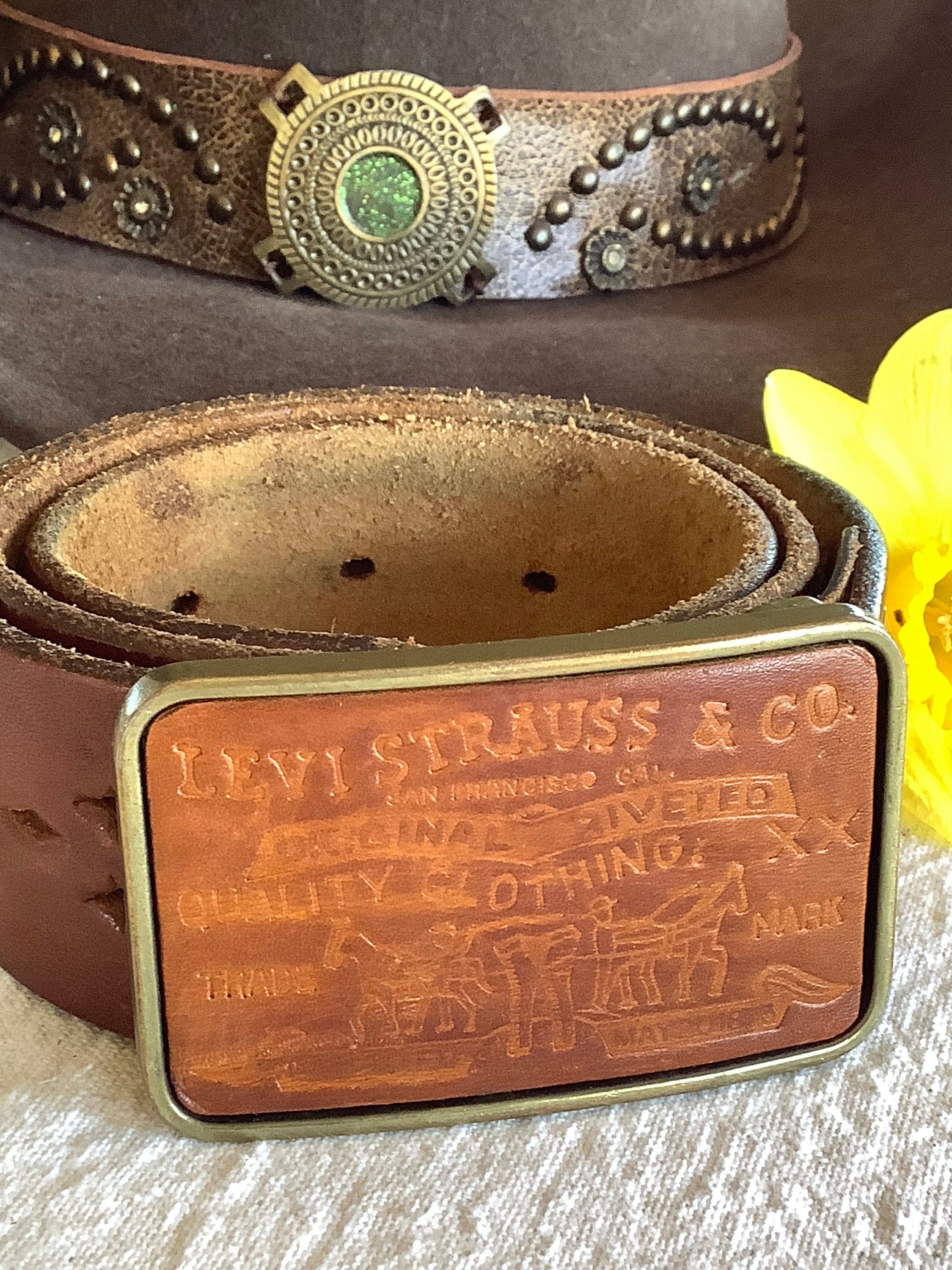 Levi's Vintage LVC 80s 90s Made in Italy Brown Genuine Leather Belt