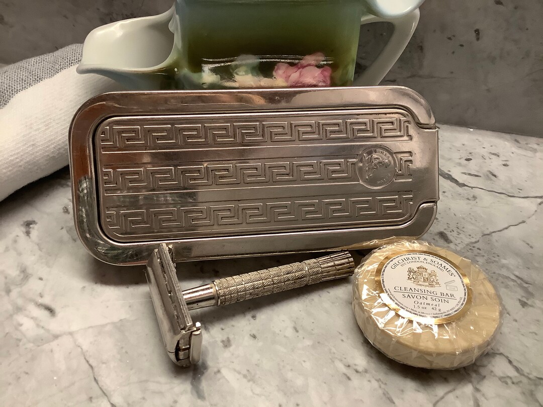 Gillette Hand Shaving Razor and Rolls Razor Strop - Etsy