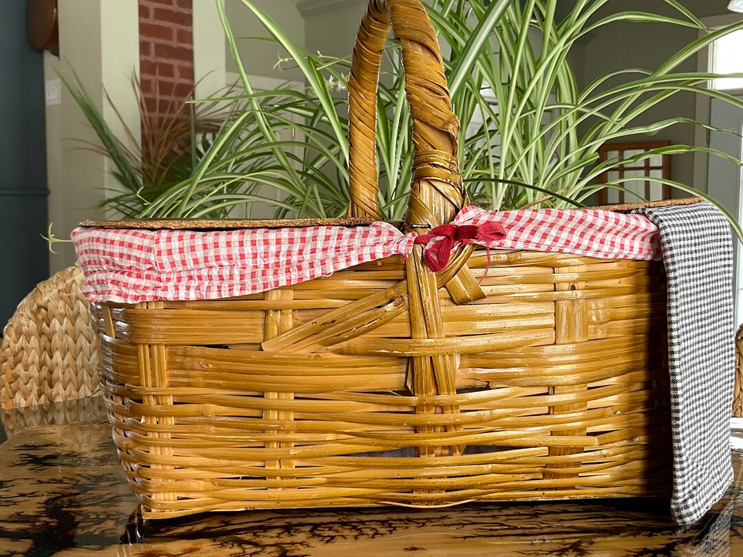 Superb Wicker Picnic Basket Market Hamper Country Farm Kitchen Storage
