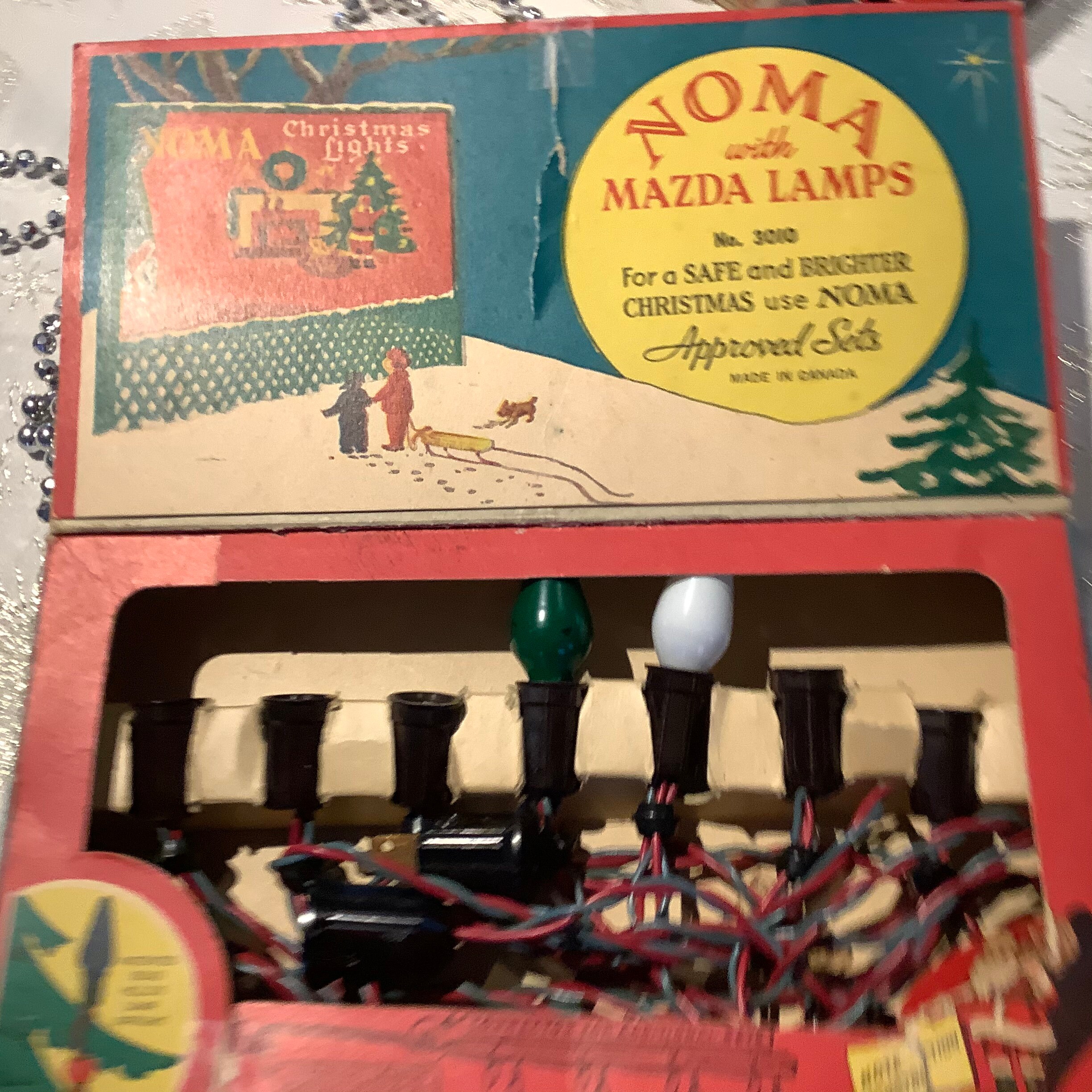 Vintage Noma or Universal Christmas lights set Indoor working Etsy Vintage Noma or Universal Christmas lights set Indoor working Etsy