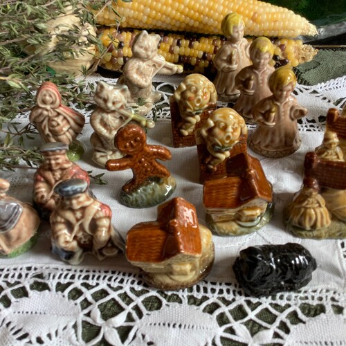 Wade Red Rose Tea Nursery Rhymes Figurine Series Vintage Etsy Canada