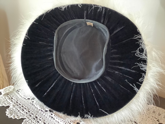 Superb black velvet cartwheel evening hat fluffy … - image 8