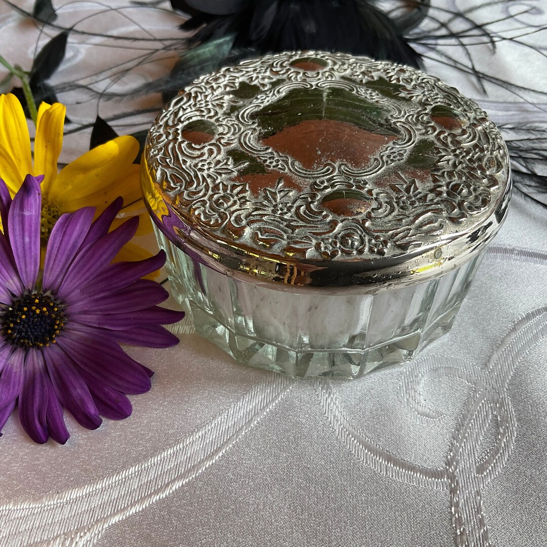 Powder Box Puff Jar Jewelry Storage Trinket Silver Plate Lid Vintage