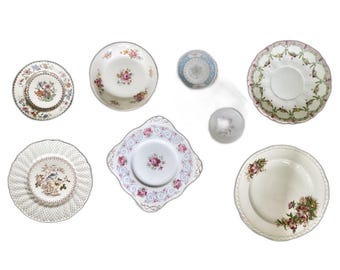 Complete Vintage Plate Wall - Mismatched Plates, Plate Wall, Chinoiserie, Cottage Core Plate Wall, Old Plate Wall Display,Flower Plate Wall.