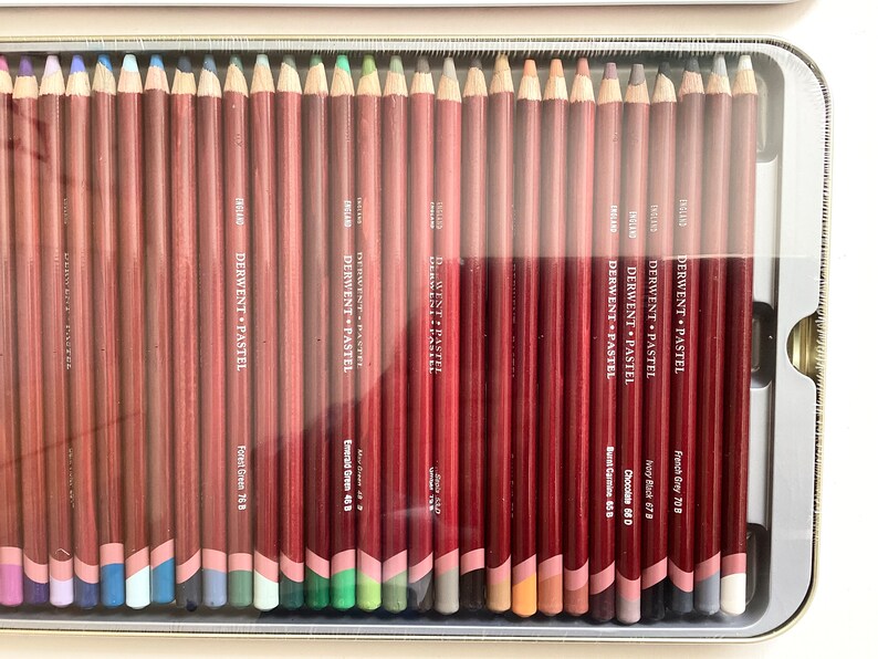 Colouring Pencils Professional Colouring Pencils, Derwent Colouring Pencils, Artists Pencils, Artist Pencil Set, Art Gift, Art Materials image 4