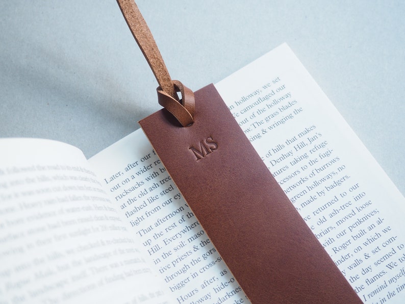 Personalised Bookmark, name Bookmark, leather bookmark, leather embossed bookmark, reading bookmark, handmade leather gift image 2