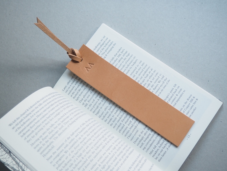 Personalised Bookmark, name Bookmark, leather bookmark, leather embossed bookmark, reading bookmark, handmade leather gift image 7