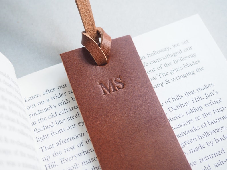 Personalised Bookmark, name Bookmark, leather bookmark, leather embossed bookmark, reading bookmark, handmade leather gift image 4