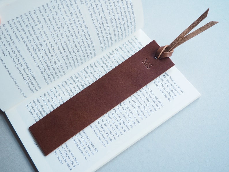 Personalised Bookmark, name Bookmark, leather bookmark, leather embossed bookmark, reading bookmark, handmade leather gift image 5