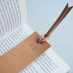 Personalised Bookmark, name Bookmark, leather bookmark, leather embossed bookmark, reading bookmark, handmade leather gift image 8