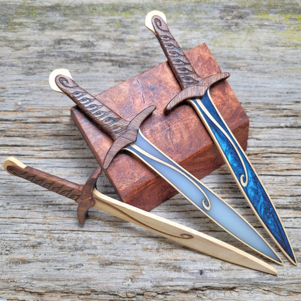 LOTR Sting Bookmark - Handmade Wooden Sword Bookmark Made from Maple Walnut Padauk - Glow in the Dark Blade Book Mark - With Giftbox
