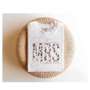 Personalisierte Verlobung SVG für Braut, Zukunft Frau SVG, Verlobungsfeier SVG-Datei, Braut zu sein Shirt Eisen auf Transfer druckbare Design