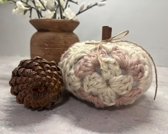 Granny Square Pumpkin Crochet Pattern, Beginner Friendly (PDF Pattern)