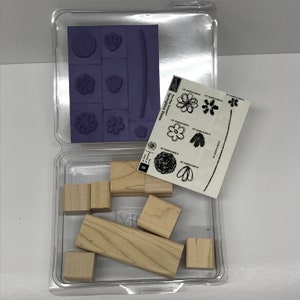 Springtime Stems: Stampin' Up! - Op hout gemonteerde rubberen stempelset - Gloednieuw - Bloemen - Bouw een bloem - Bloemen - Gepensioneerd