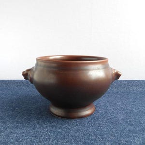 French onion soup bowl with lion head / Europe / 1970s - 1980s