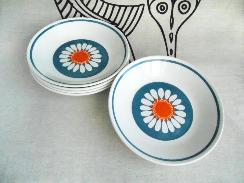 Figgjo daisy - Etsy 日本