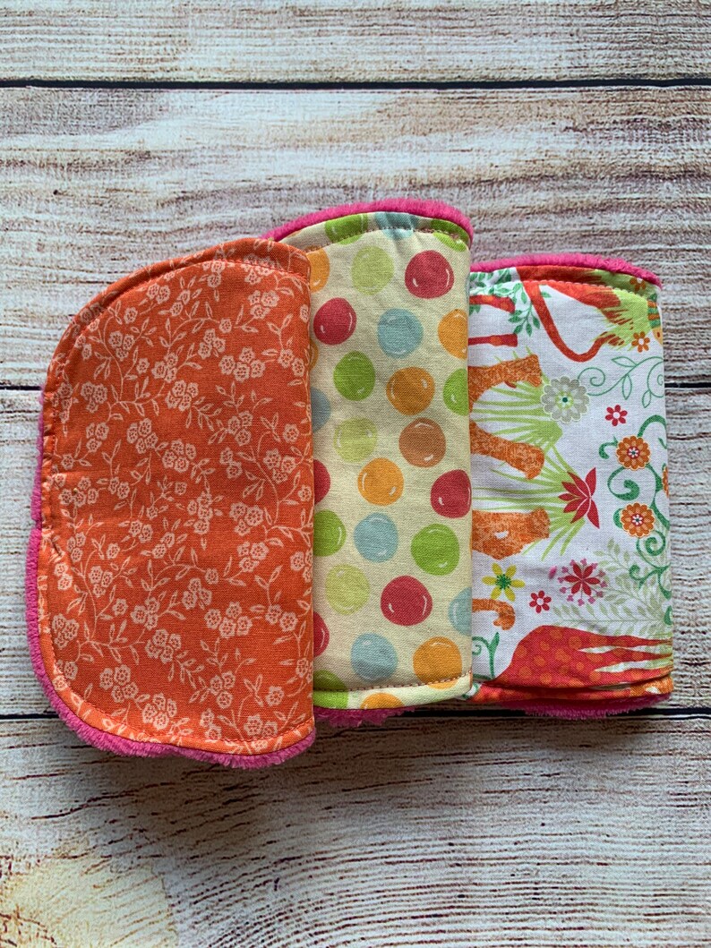 Burp cloth set
