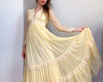 Vintage Gunne Sax dress | yellow 1970's prairie dress corset lace up boho maxi gown long lace sleeves | Gunne Sax by Jessica | size x-small