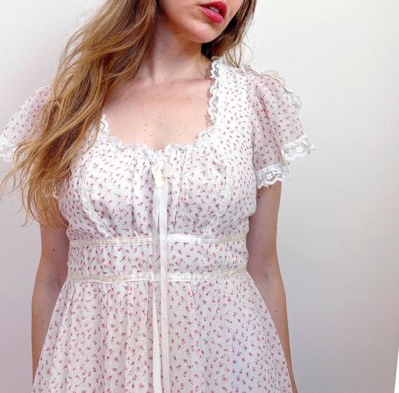 Vintage Gunne Sax floral dress | pink floral prin… - image 1