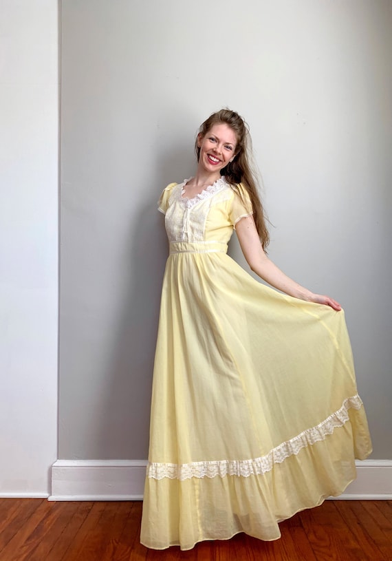 Vintage yellow Gunne Sax dress | tulip sleeve maxi