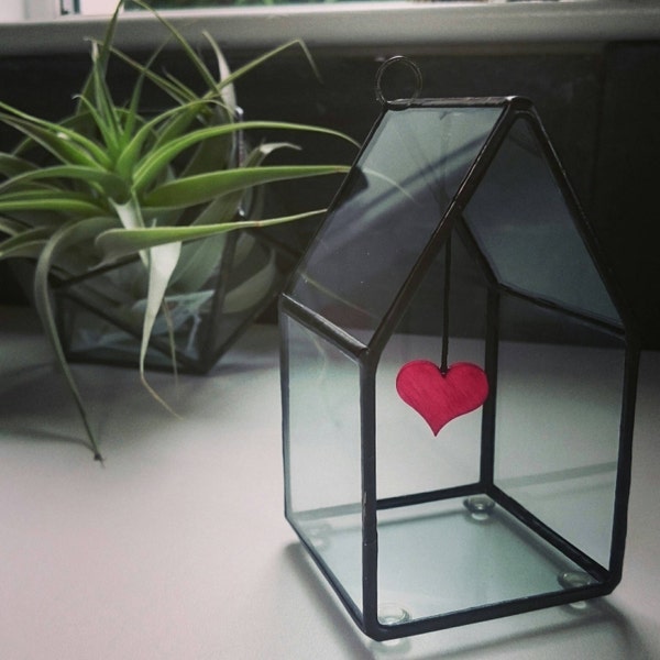 Glass handmade heart house/Mini wedding present / girlfriend gift/ hygge  Wall Hanging House/ wedding table decoration