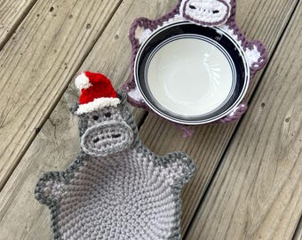 Porta cuencos fríos y calientes con forma de hipopótamo navideño