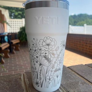 Yeti Tumbler 20 oz Straw Lid